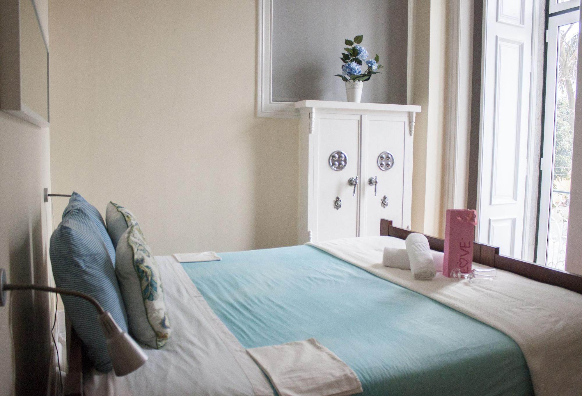 Lisb'On Hostel Lisboa Exteriör bild