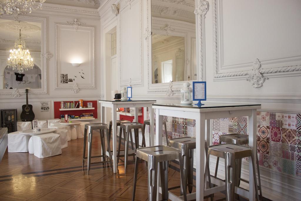 Lisb'On Hostel Lisboa Exteriör bild